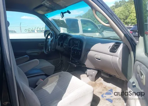 2002 Toyota Tundra Sr5 V8 из США, поврежденный, VIN 5TBBT44152S315105